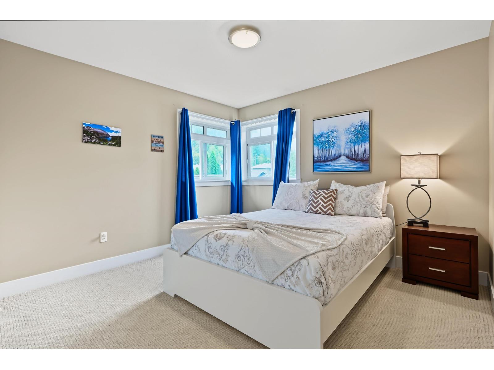66074 OGILVIEW DRIVE|Kawkawa Lake