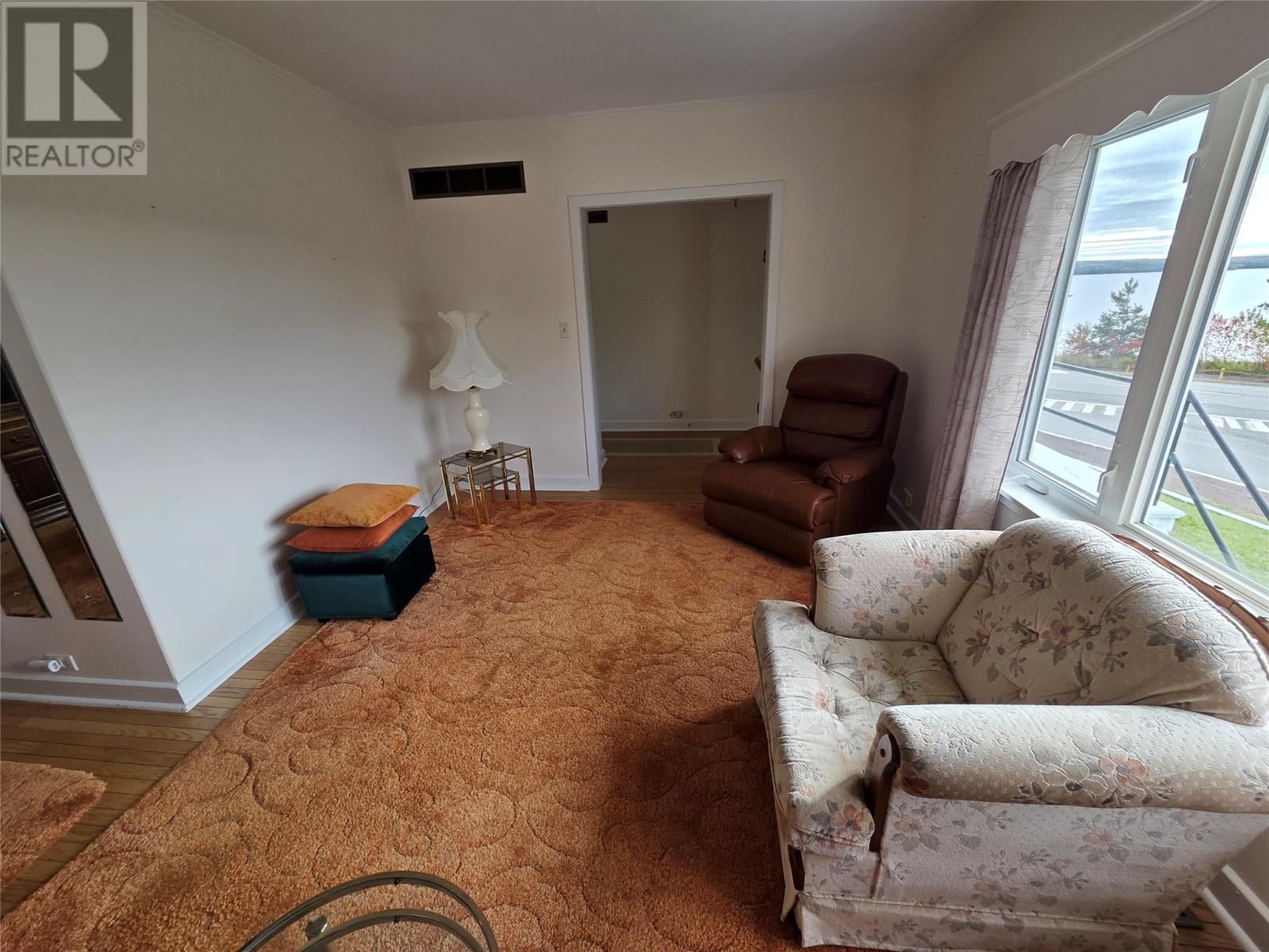 4 Circular Road, Botwood — photo 18