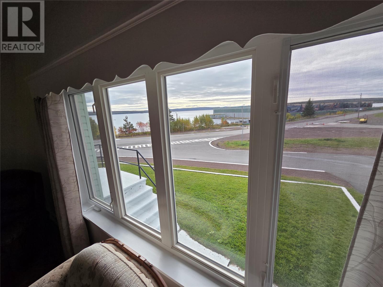 4 Circular Road, Botwood — photo 19