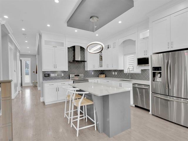 15456 Russell Avenue, White Rock, British Columbia  V4B 2R3 - Photo 10 - R3172120
