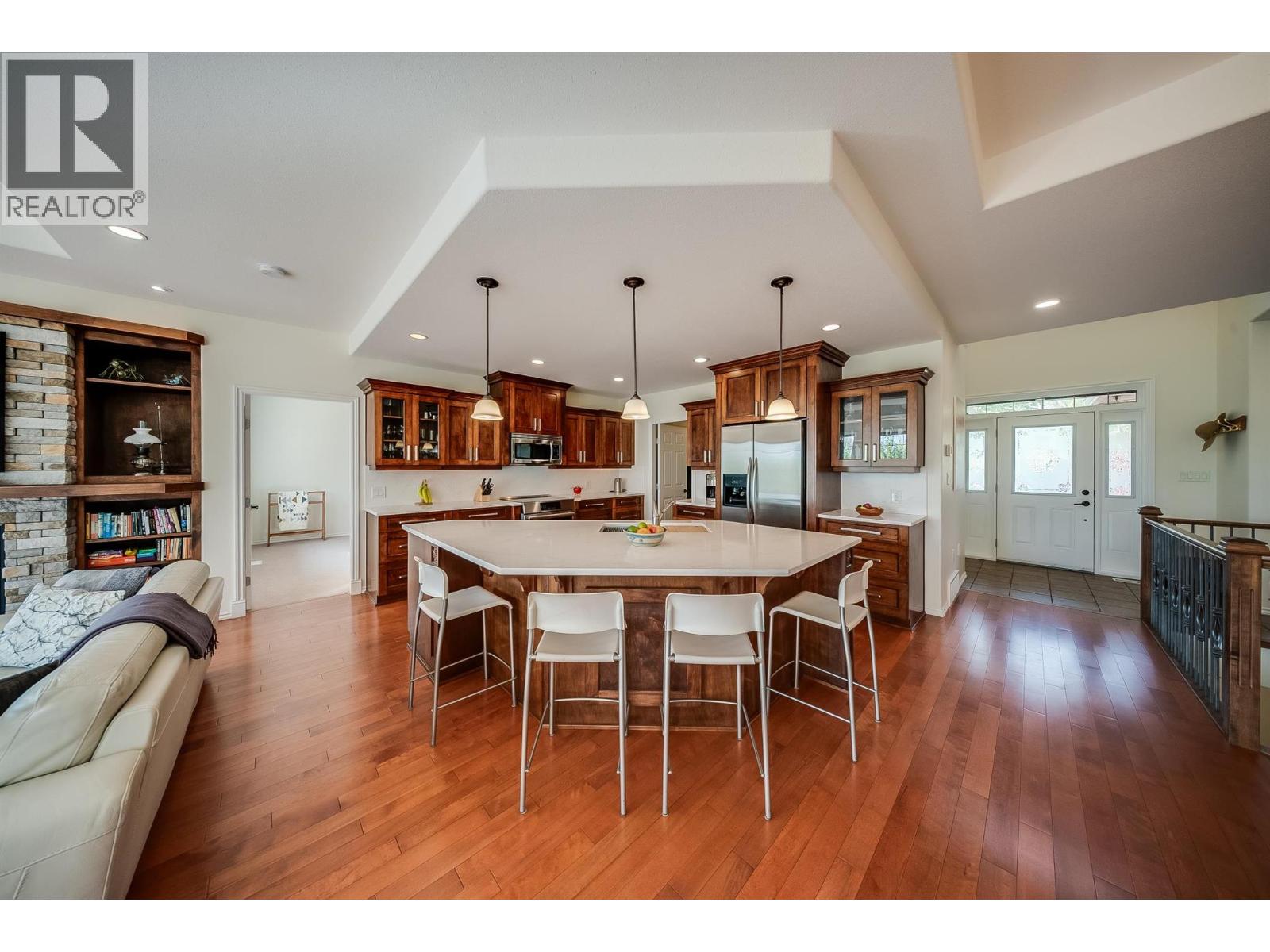 464 Whitman Way, Warfield, British Columbia  V1R 4T9 - Photo 12 - 10402962