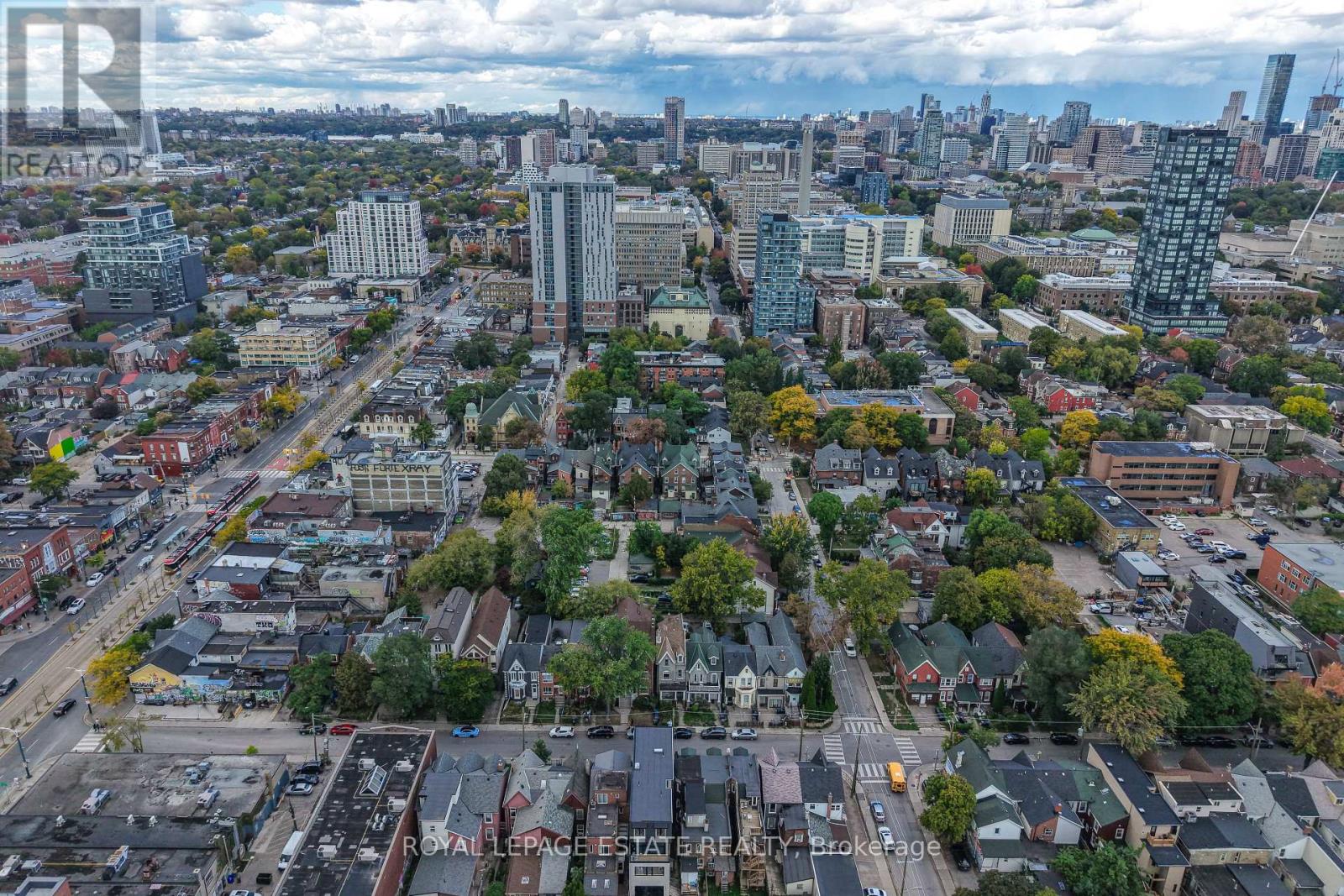 114 Baldwin Street, Toronto, Ontario  M5T 1L6 - Photo 7 - C14027854