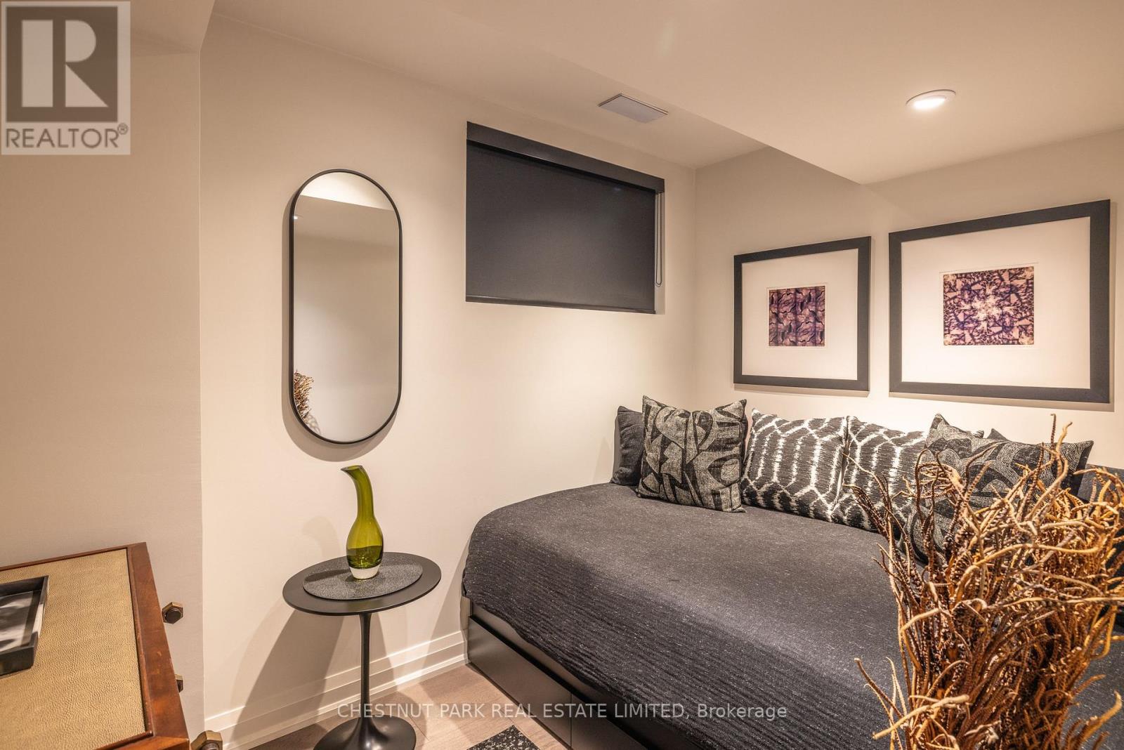 94 Roxborough Drive, Toronto, Ontario  M4W 1X1 - Photo 24 - C14027922