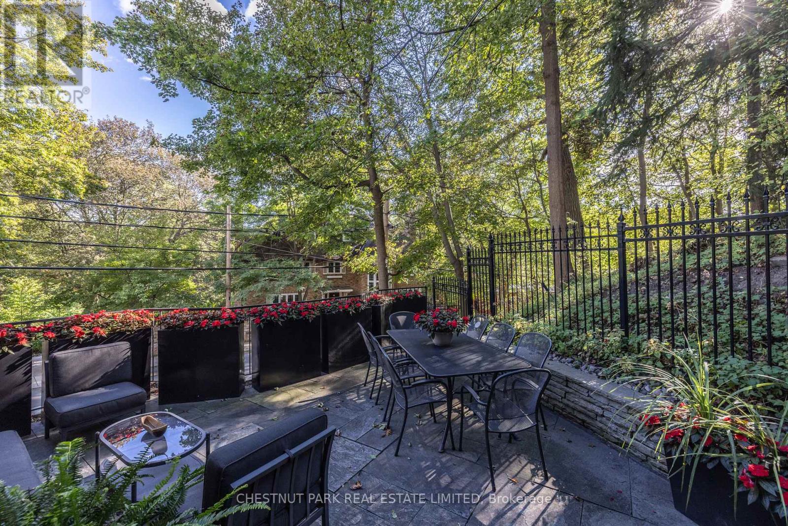 94 Roxborough Drive, Toronto, Ontario  M4W 1X1 - Photo 25 - C14027922