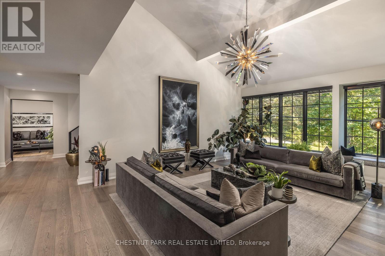 94 Roxborough Drive, Toronto, Ontario  M4W 1X1 - Photo 3 - C14027922