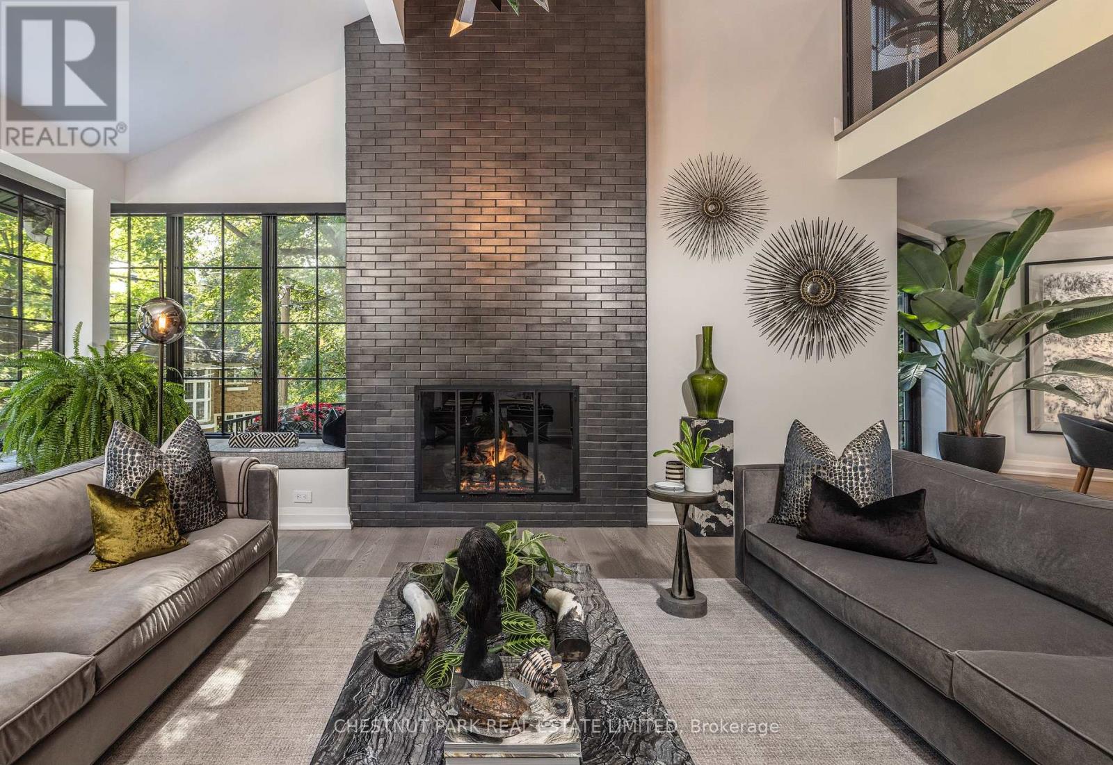 94 Roxborough Drive, Toronto, Ontario  M4W 1X1 - Photo 4 - C14027922