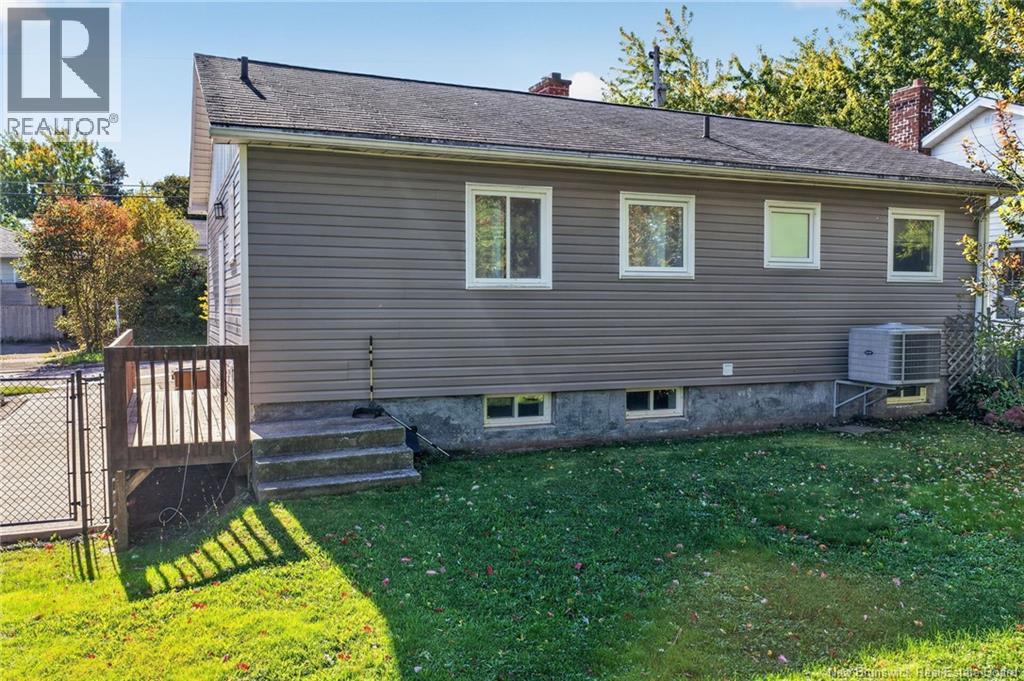 33 Garfield Street, Moncton, New Brunswick  E1C 3Y6 - Photo 33 - NB149414