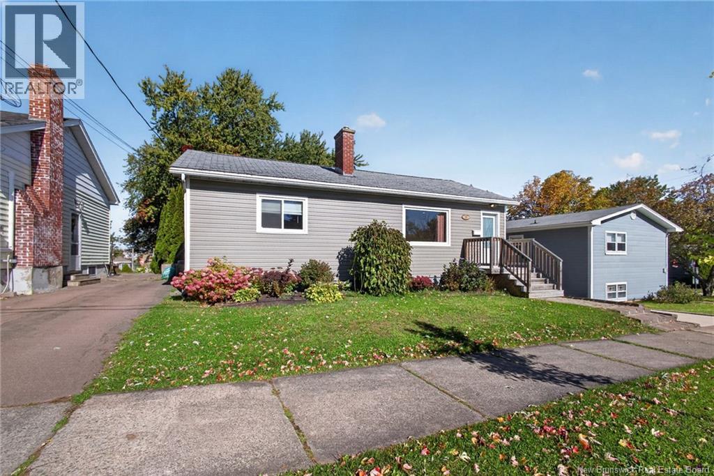 33 Garfield Street, Moncton, New Brunswick  E1C 3Y6 - Photo 4 - NB149414