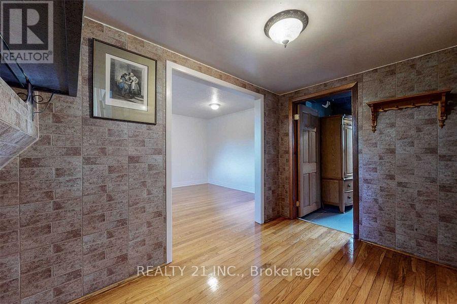 25 Knowlton Drive S, Toronto, Ontario  M1M 2G8 - Photo 12 - E14027976