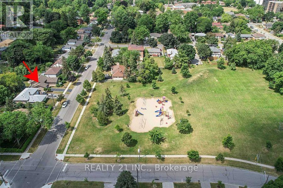 25 Knowlton Drive S, Toronto, Ontario  M1M 2G8 - Photo 3 - E14027976