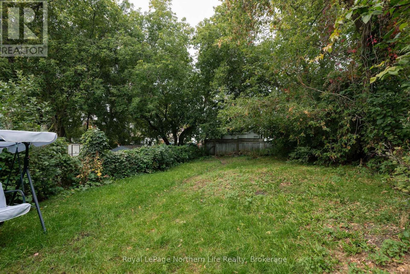841 Worthington Street E, North Bay, Ontario  P1B 1J3 - Photo 7 - X14027928