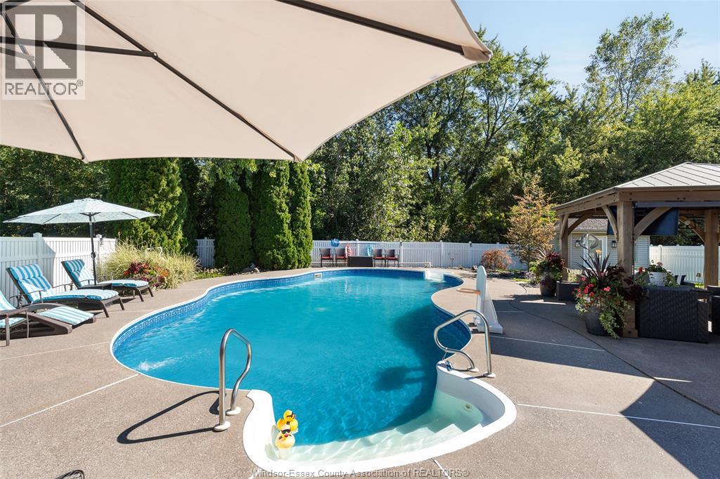 1840 Deslippe Drive, Tecumseh, Ontario  N9K 1C6 - Photo 9 - 26025158