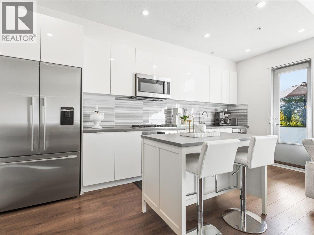 318 3138 Riverwalk Avenue, Vancouver, British Columbia  V5S 0B6 - Photo 6 - R3174608