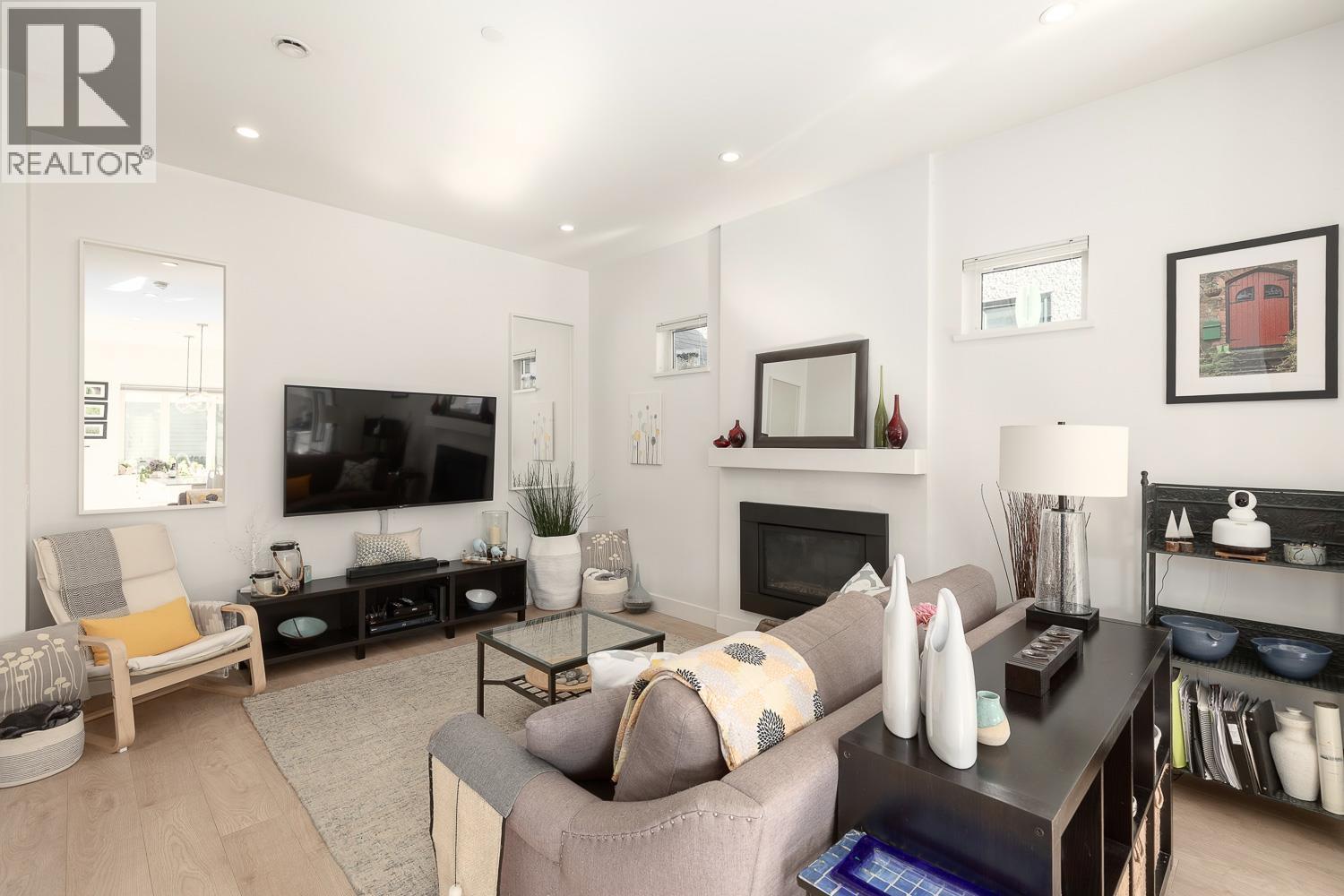 572 E 16th Avenue, Vancouver, British Columbia  V5T 2V2 - Photo 7 - R3174682
