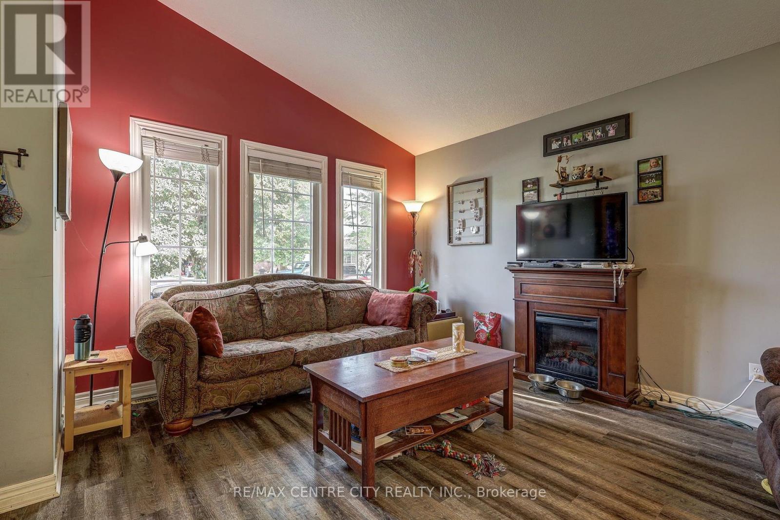 26 Glenview Court, St. Thomas, Ontario  N5P 4N9 - Photo 18 - X13775014