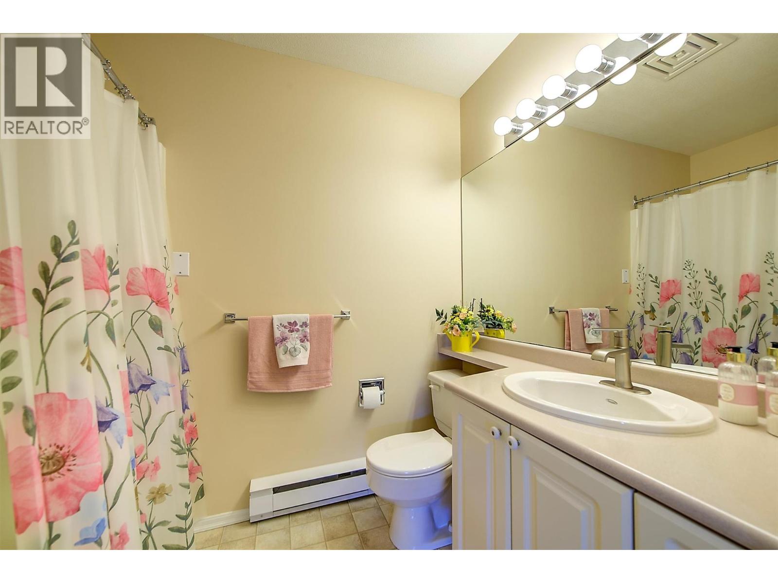 3283 Casorso Road Unit# 108