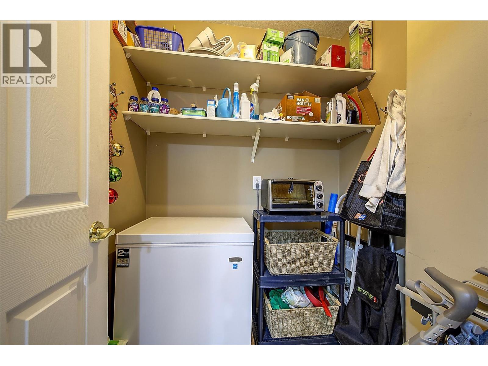 3283 Casorso Road Unit# 108