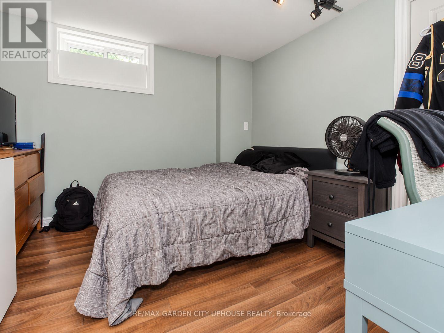 2 Treeview Place, St. Catharines, Ontario  L2T 1T6 - Photo 14 - X13882492