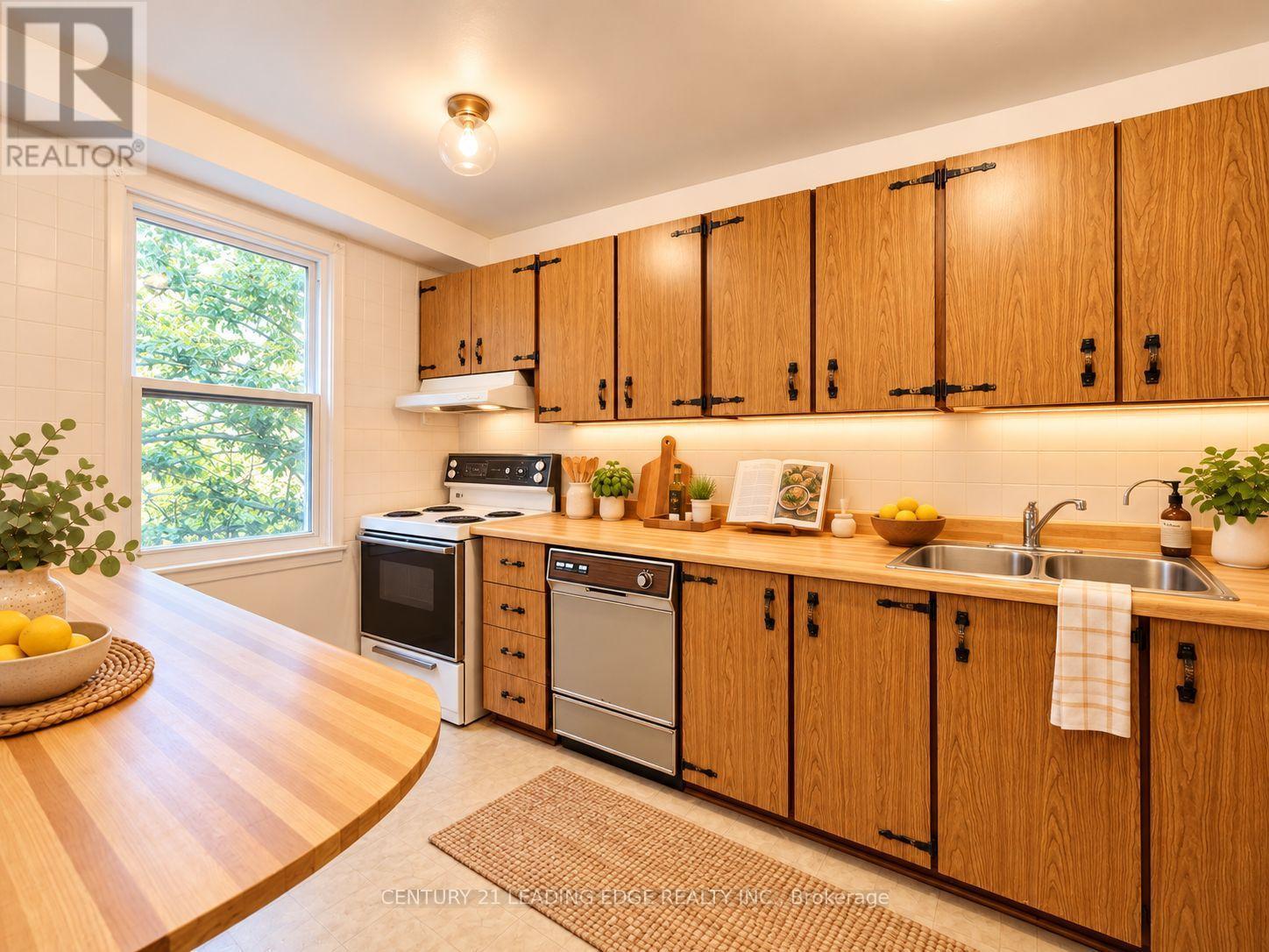 1808 John Street, Markham, Ontario  L3T 1Y9 - Photo 8 - N14027888