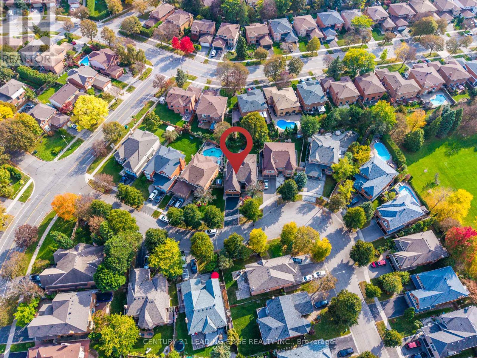 8 Mooreland Court, Markham, Ontario  L3P 7P8 - Photo 4 - N14027944