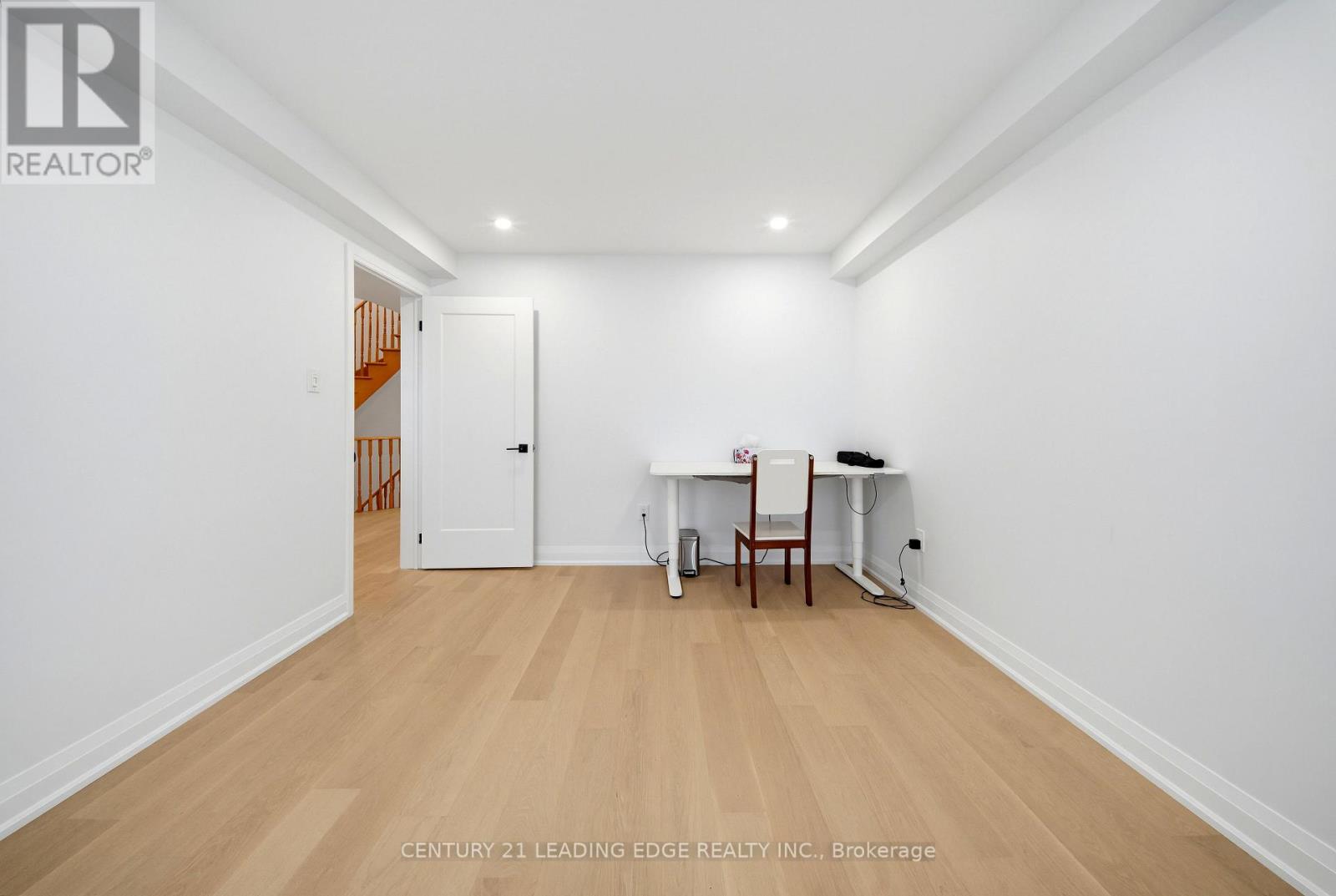 8 Mooreland Court, Markham, Ontario  L3P 7P8 - Photo 9 - N14027944