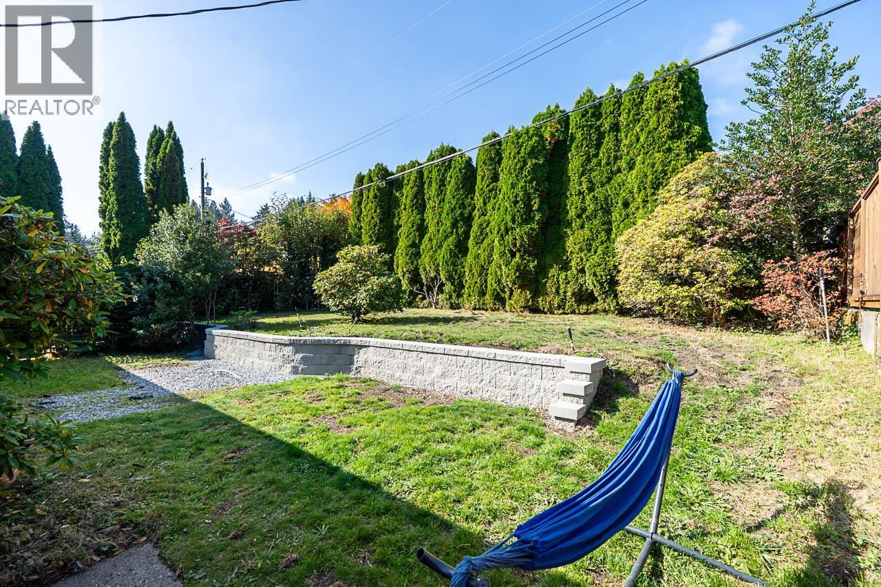 899 GLENCOE DRIVE