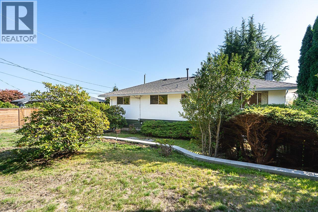 899 GLENCOE DRIVE