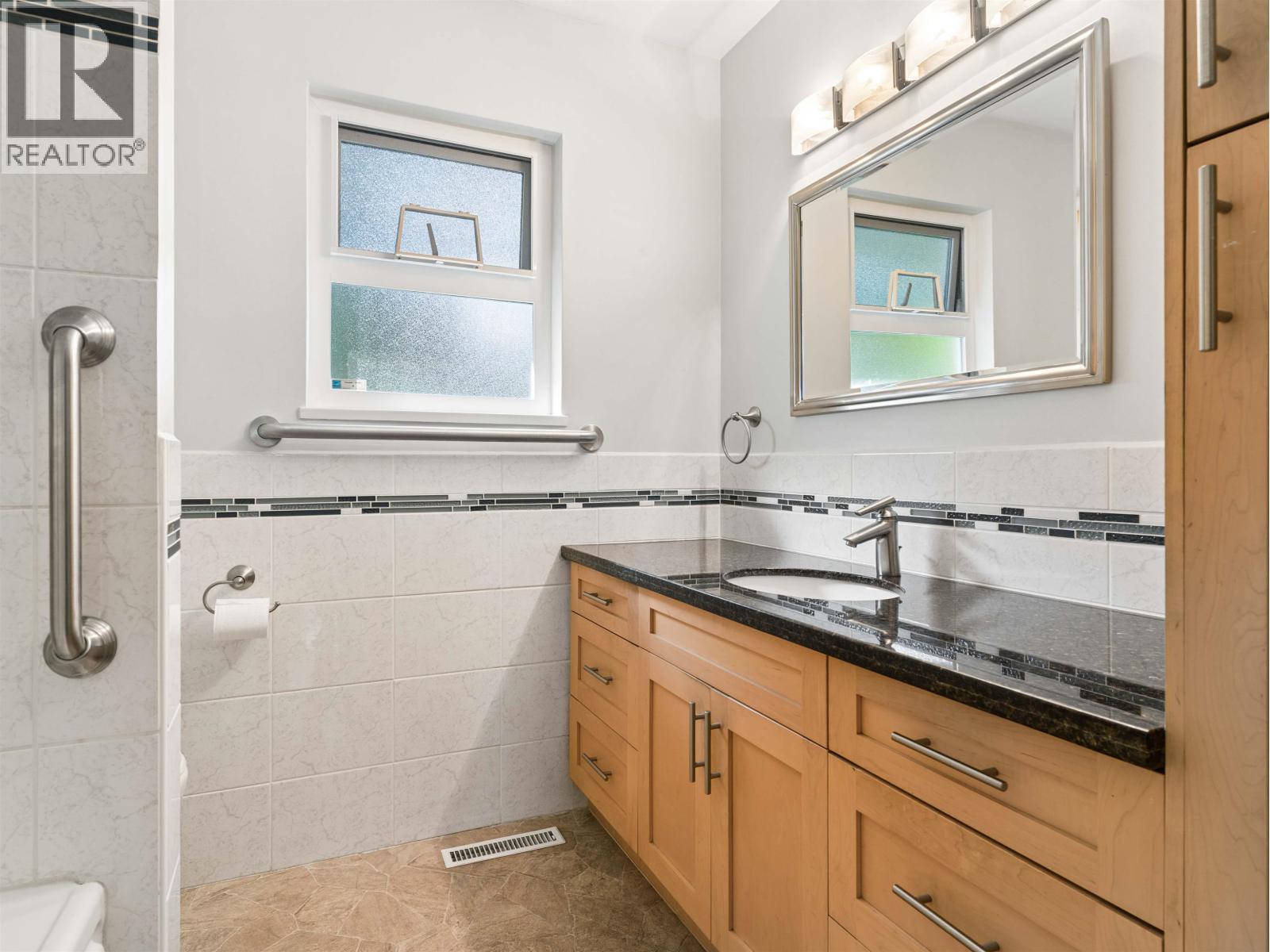 2925 W 24th Avenue, Vancouver, British Columbia  V6L 1R5 - Photo 19 - R3174667