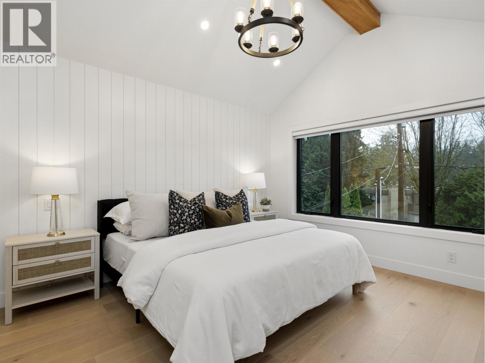 1260 Plateau Drive, North Vancouver, British Columbia  V7P 2J4 - Photo 19 - R3174677