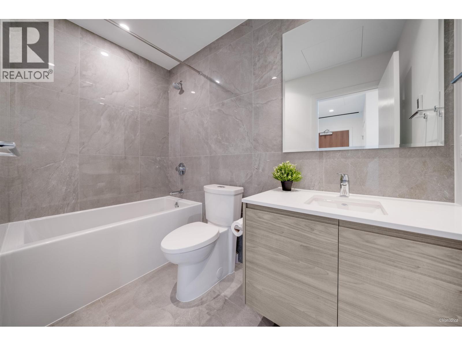 1904 680 Quayside Drive, New Westminster, British Columbia  V3M 0P2 - Photo 12 - R3174638