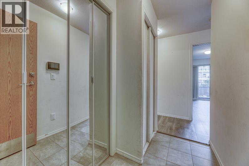 210 2915 Glen Drive, Coquitlam, British Columbia  V3B 7H8 - Photo 4 - R3174647