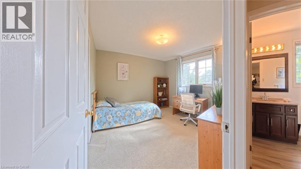 488 Heather Hill Place, Waterloo, Ontario N2T 1H7 - Photo 36 - 40870916