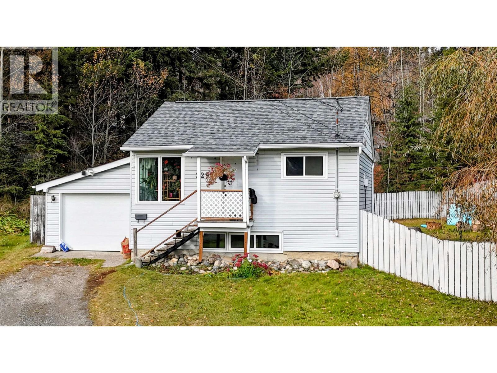 2294 Mario Place, Prince George, British Columbia  V2K 3K1 - Photo 1 - R3174643
