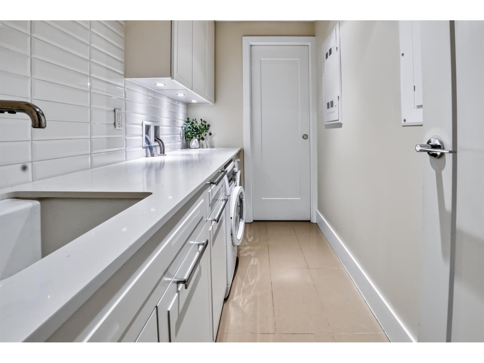 206 1501 Vidal Street, White Rock, British Columbia  V4B 0B5 - Photo 25 - R3174128