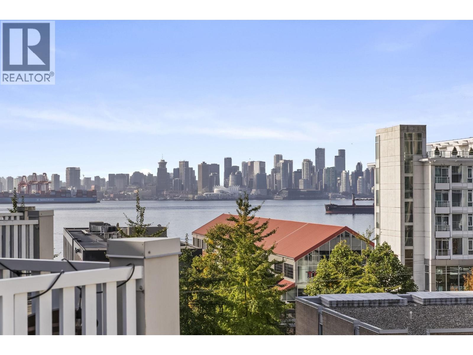 413 147 E 1st Street, North Vancouver, British Columbia  V7L 1B2 - Photo 2 - R3174679