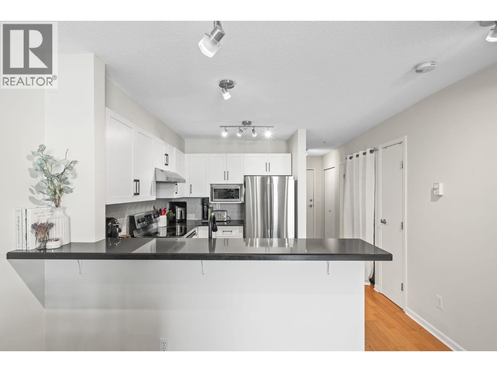 413 147 E 1st Street, North Vancouver, British Columbia  V7L 1B2 - Photo 10 - R3174679
