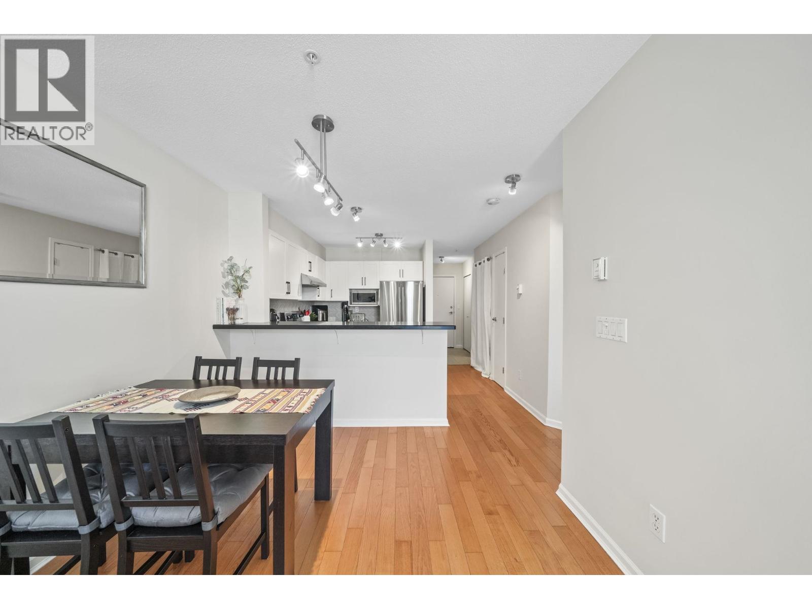 413 147 E 1st Street, North Vancouver, British Columbia  V7L 1B2 - Photo 14 - R3174679