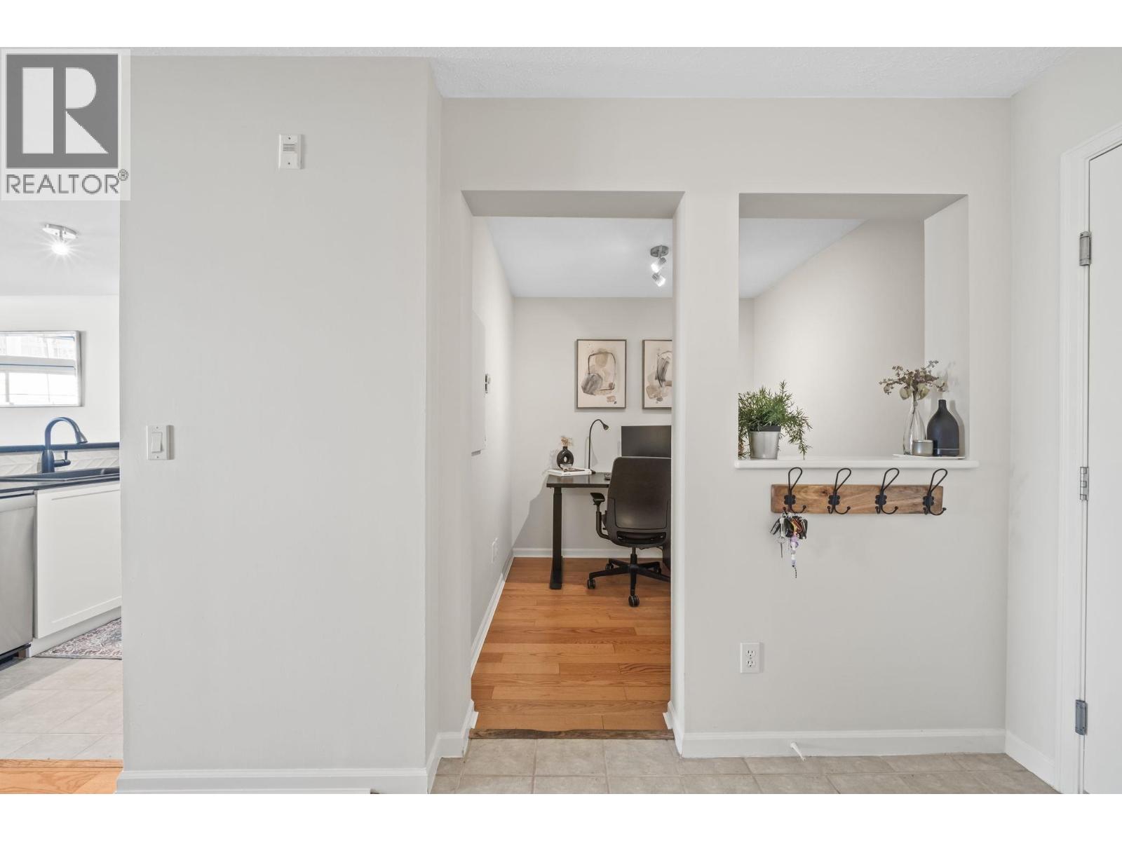 413 147 E 1st Street, North Vancouver, British Columbia  V7L 1B2 - Photo 25 - R3174679