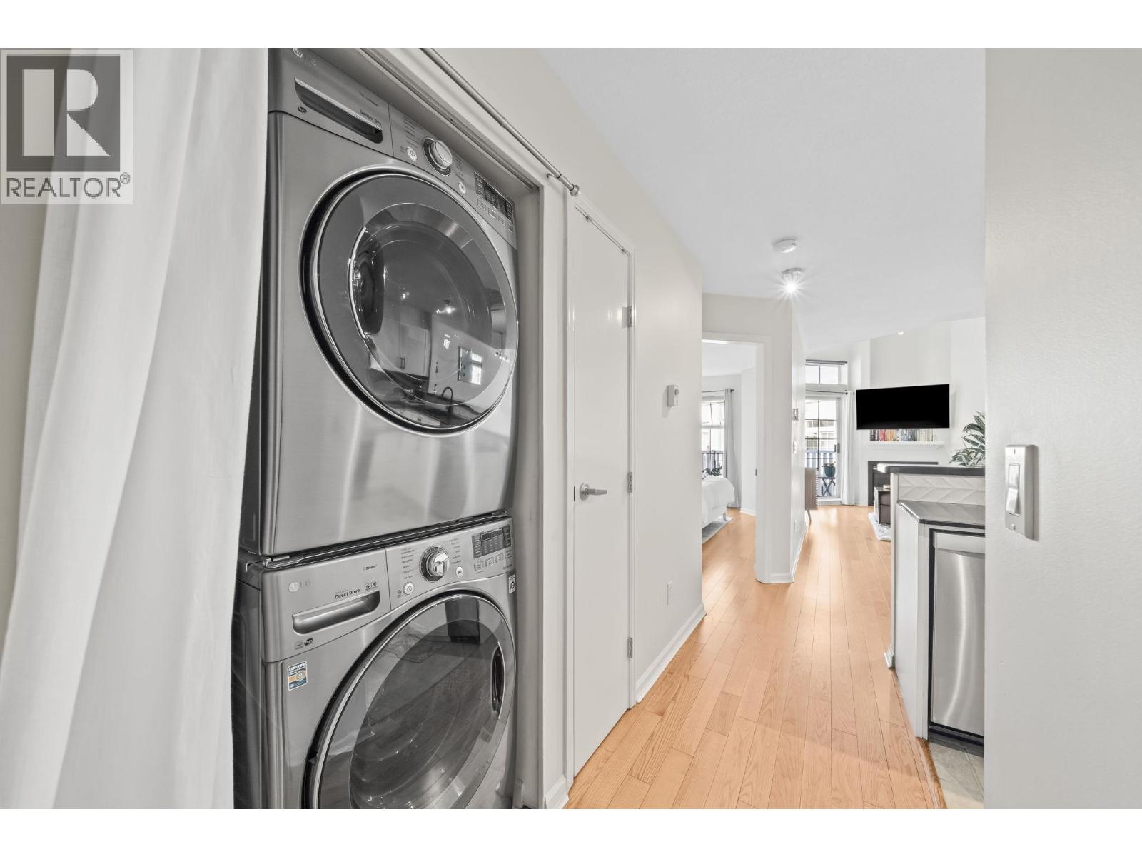 413 147 E 1st Street, North Vancouver, British Columbia  V7L 1B2 - Photo 30 - R3174679