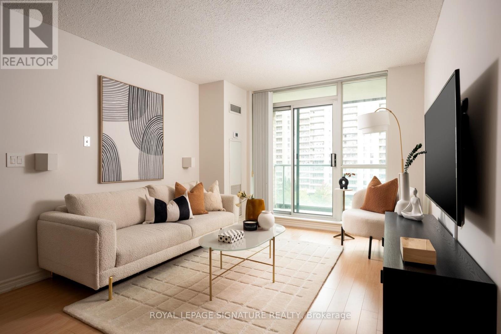 601 - 17 Michael Power Place, Toronto, Ontario  M9A 5G5 - Photo 2 - W14027860