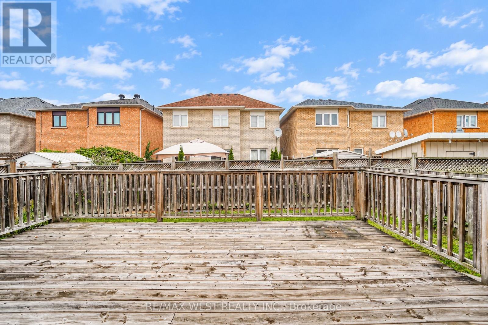 277 Queen Mary Drive, Brampton, Ontario  L7A 3L6 - Photo 11 - W14027938