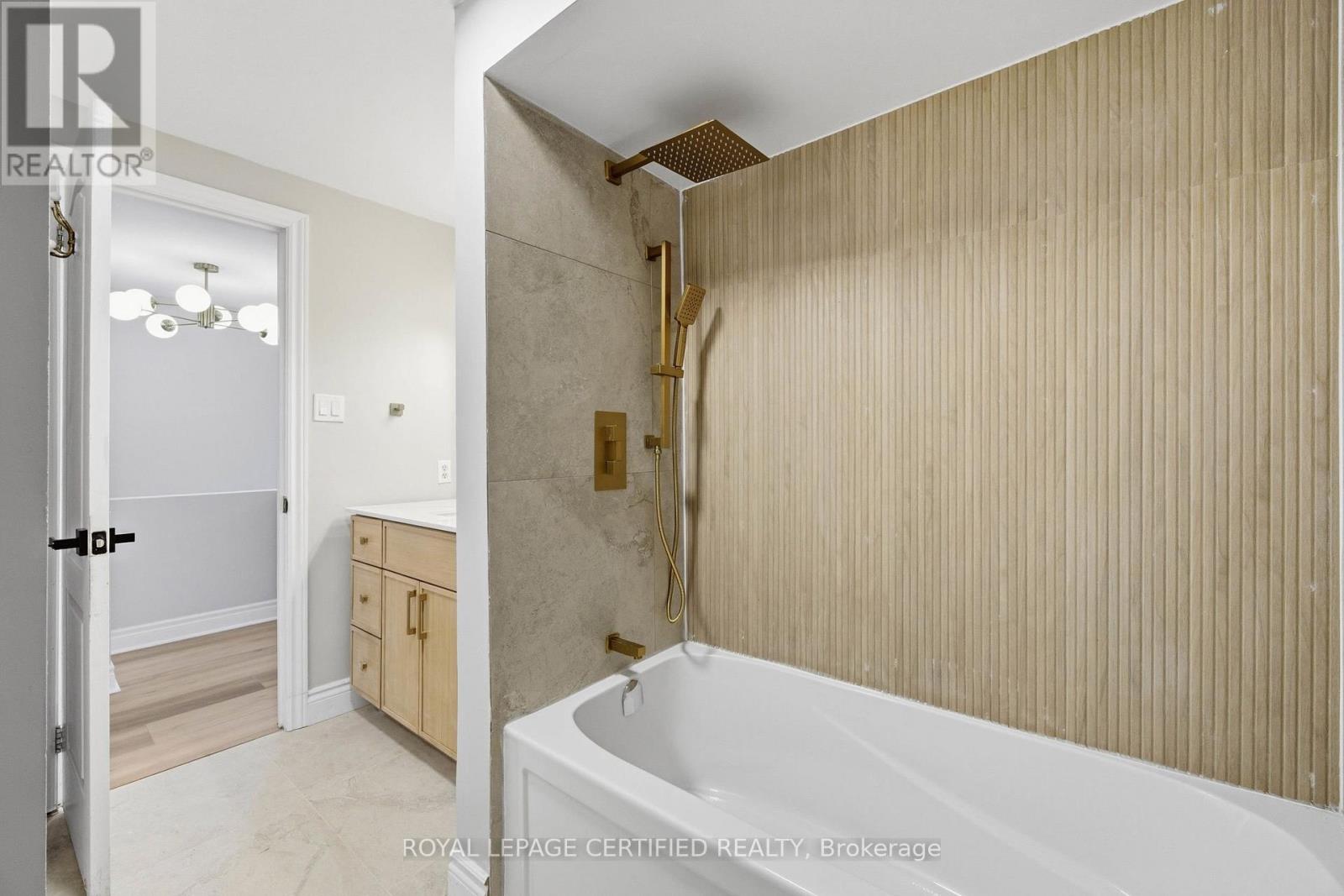 134 Hansen Road N, Brampton, Ontario  L6V 2G6 - Photo 19 - W14027940