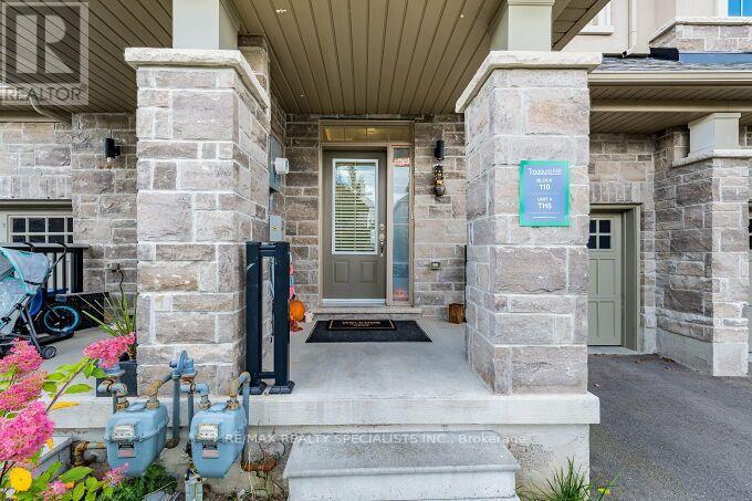 326 Bonnieglen Farm Boulevard, Caledon, Ontario  L7C 4E7 - Photo 8 - W14027966