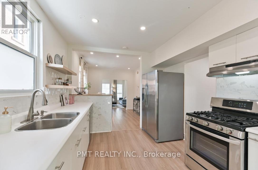 Main - 406 Nairn Avenue, Toronto, Ontario  M6E 4J3 - Photo 13 - W14027978