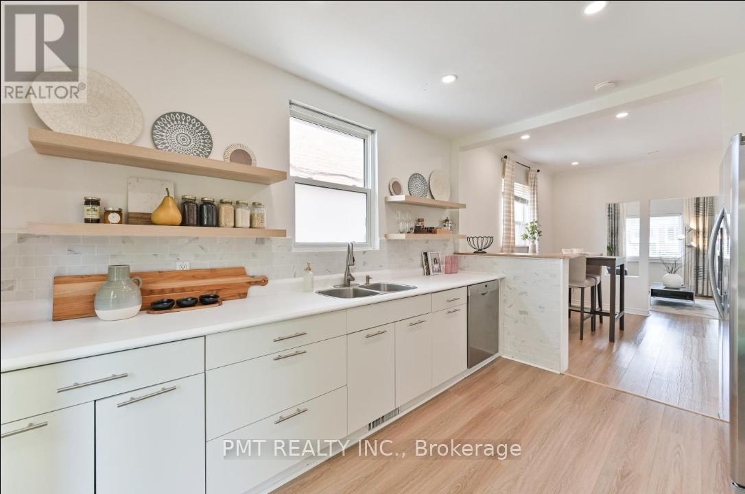 Main - 406 Nairn Avenue, Toronto, Ontario  M6E 4J3 - Photo 14 - W14027978