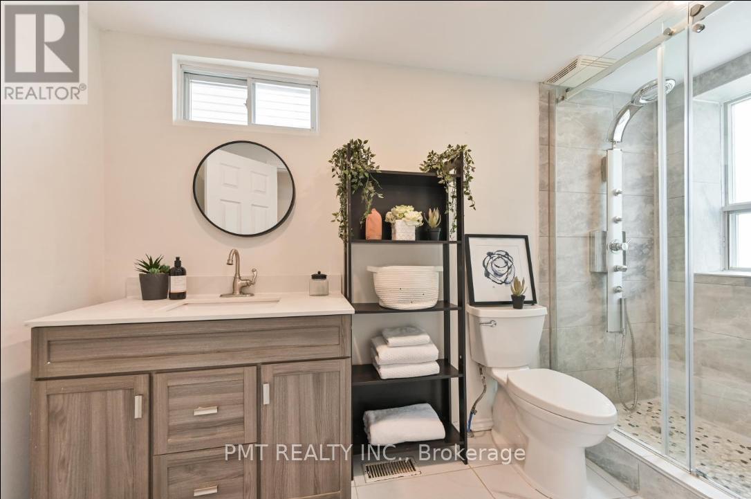 Main - 406 Nairn Avenue, Toronto, Ontario  M6E 4J3 - Photo 19 - W14027978