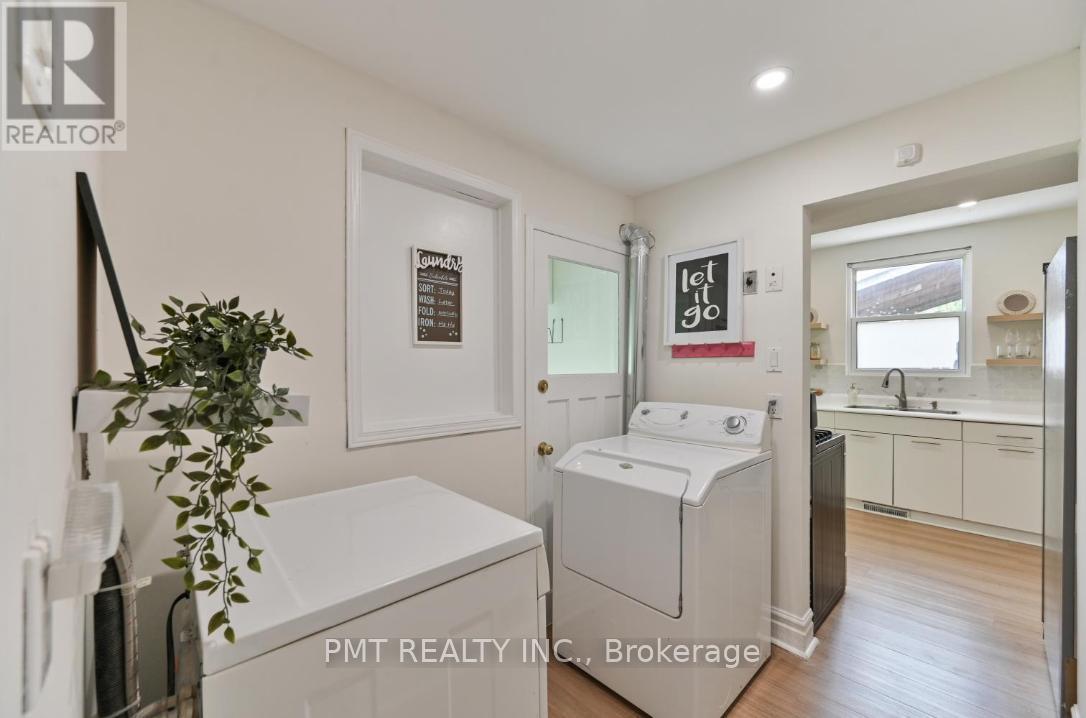 Main - 406 Nairn Avenue, Toronto, Ontario  M6E 4J3 - Photo 22 - W14027978