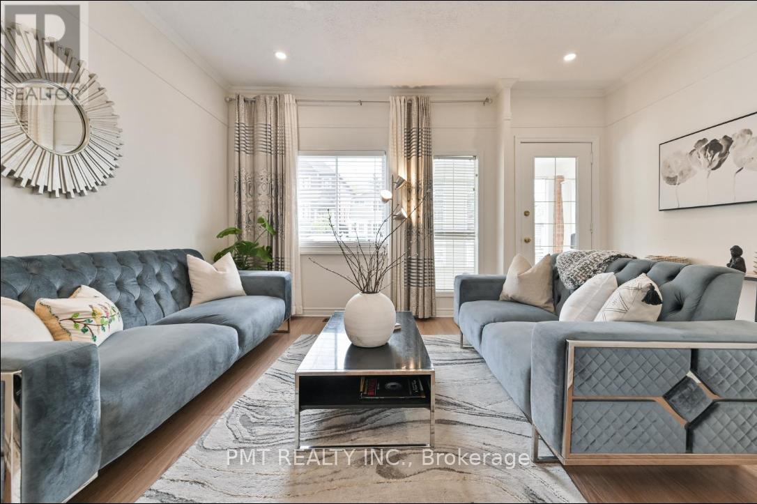 Main - 406 Nairn Avenue, Toronto, Ontario  M6E 4J3 - Photo 8 - W14027978