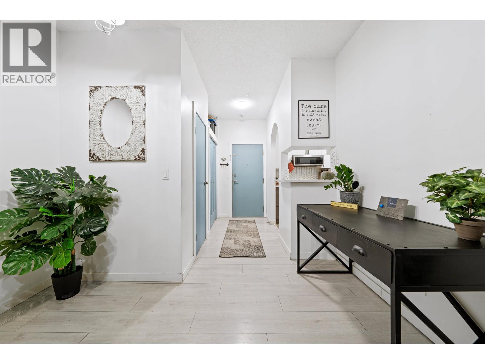 210 1924 Comox Street, Vancouver, British Columbia V6G 1R4 - Photo 5 - R3174597