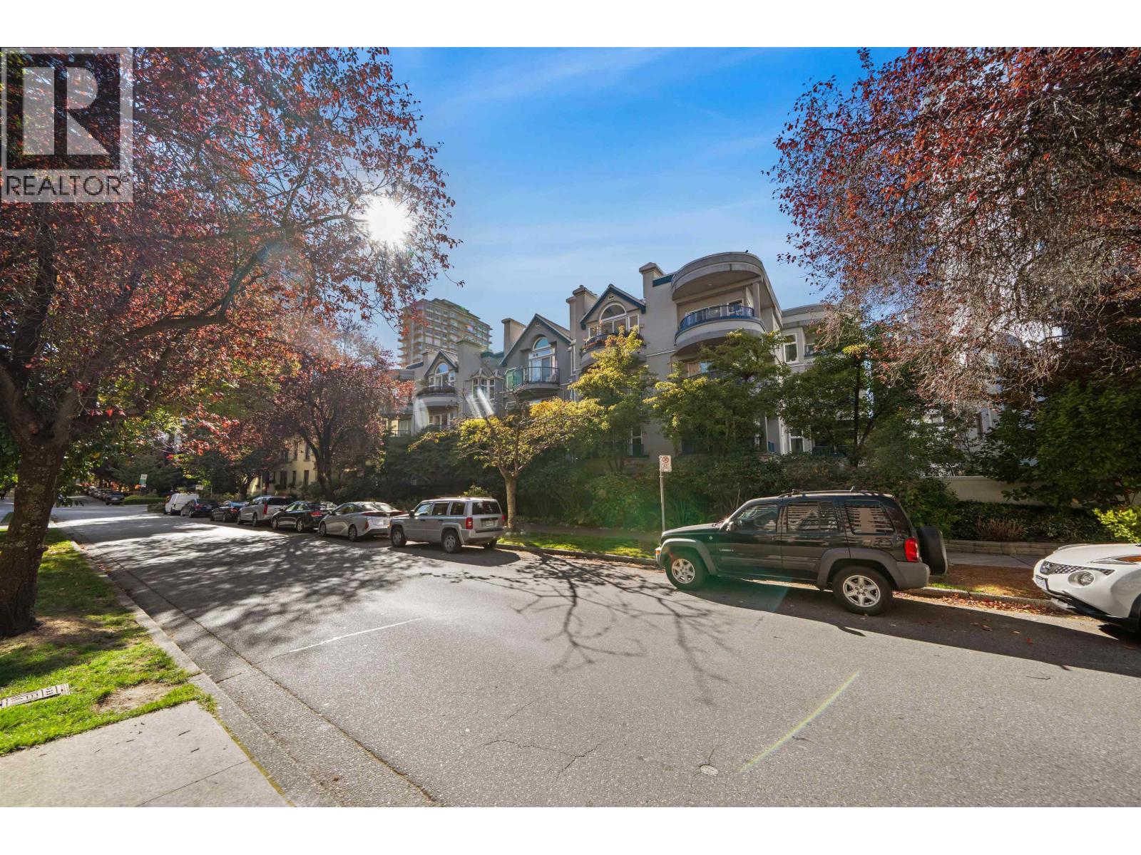 210 1924 COMOX STREET, Vancouver, British Columbia